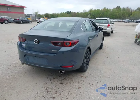 2024 Mazda Mazda3 2.5 S Carbon Edition z USA, uszkodzony, nr VIN 3MZBPBCM1RM400557